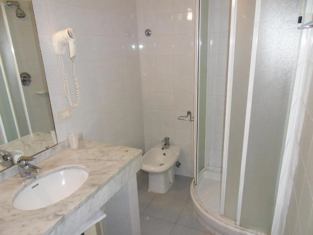 Hotel Aurora Castiglione della Pescaia 2*,